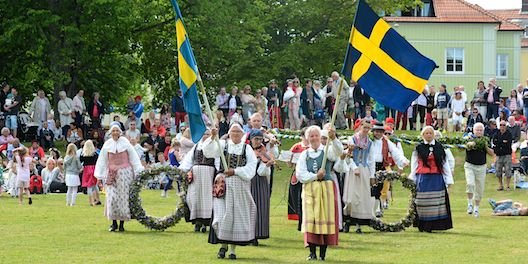 Glad midsommar from Sweden! SKÅL! — Steemit